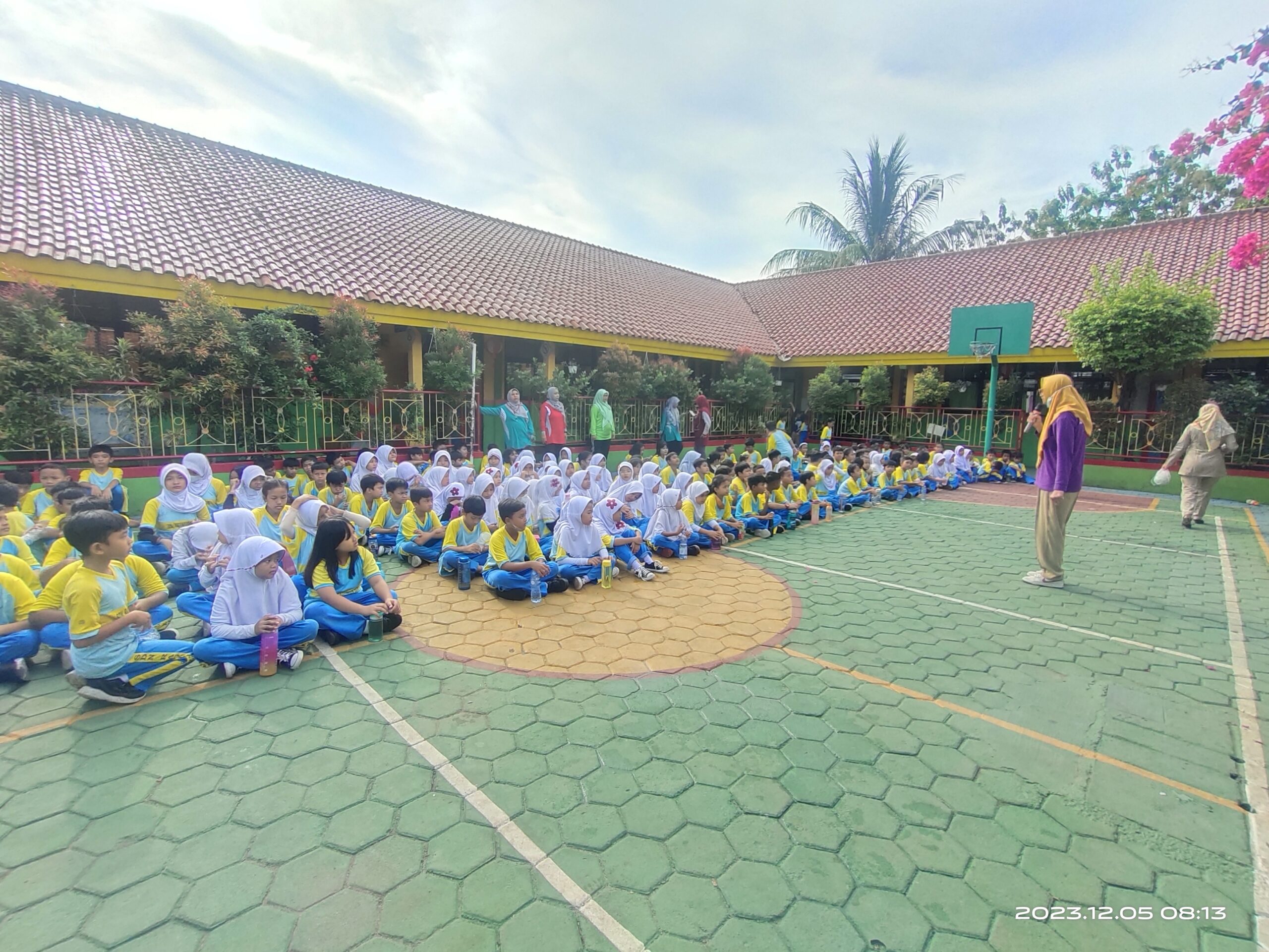 Beranda foto olahraga duduk